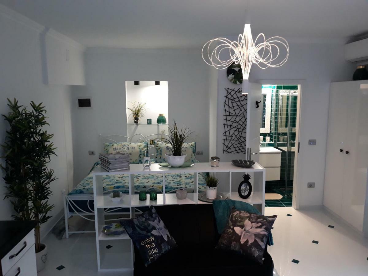 Appartement App Paris 5 à Umag Extérieur photo